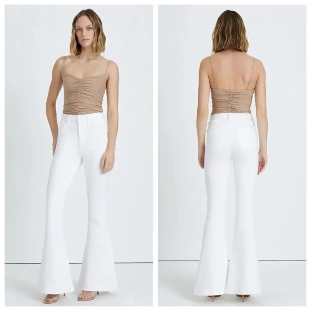 NWT 7 For All Mankind Mega Flare Jeans in Clean White Sz 30